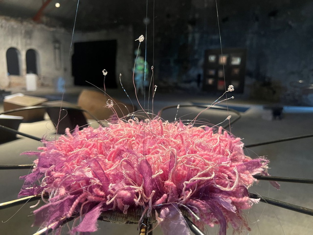 UFF- Unidentified Flying Flowers, detalj - Elizabet Christiansson foto: Lotte Nilsson-Välimaa