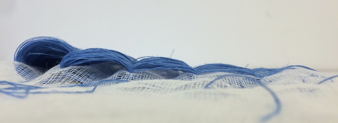 En volym i ett materialprov initierade Pushing Embroidery. (2018) © Emilia Elfvik