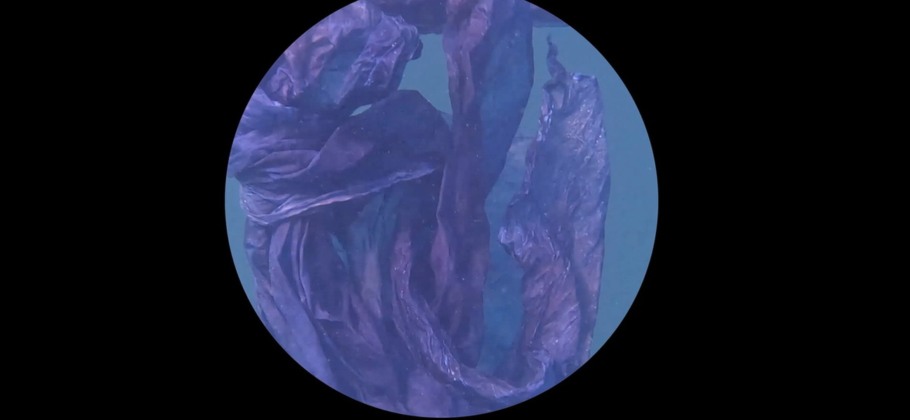 from filmen i havet We become the Ancient drifter 